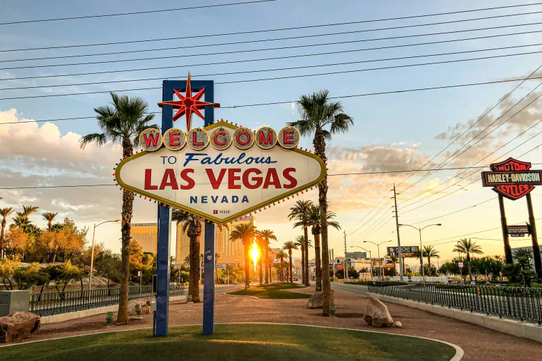 Vegas sign