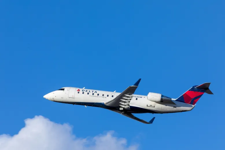 Delta plane in air