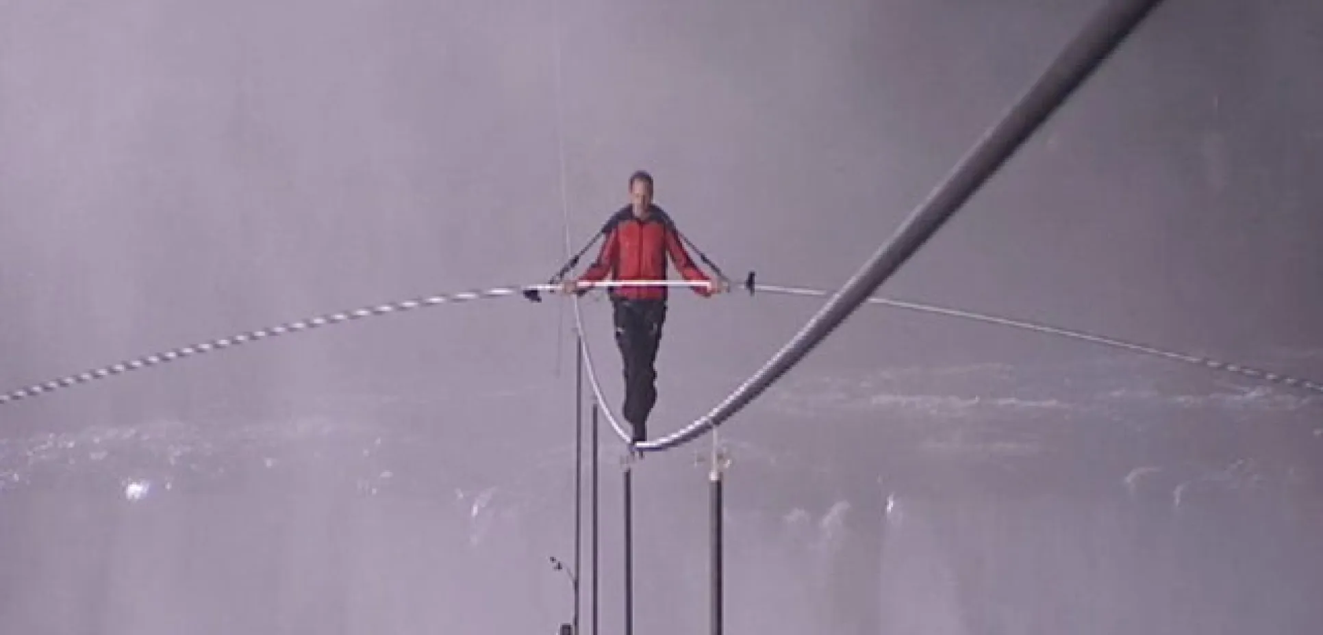 Abc gma nik wallenda 5 jt 120616 wg