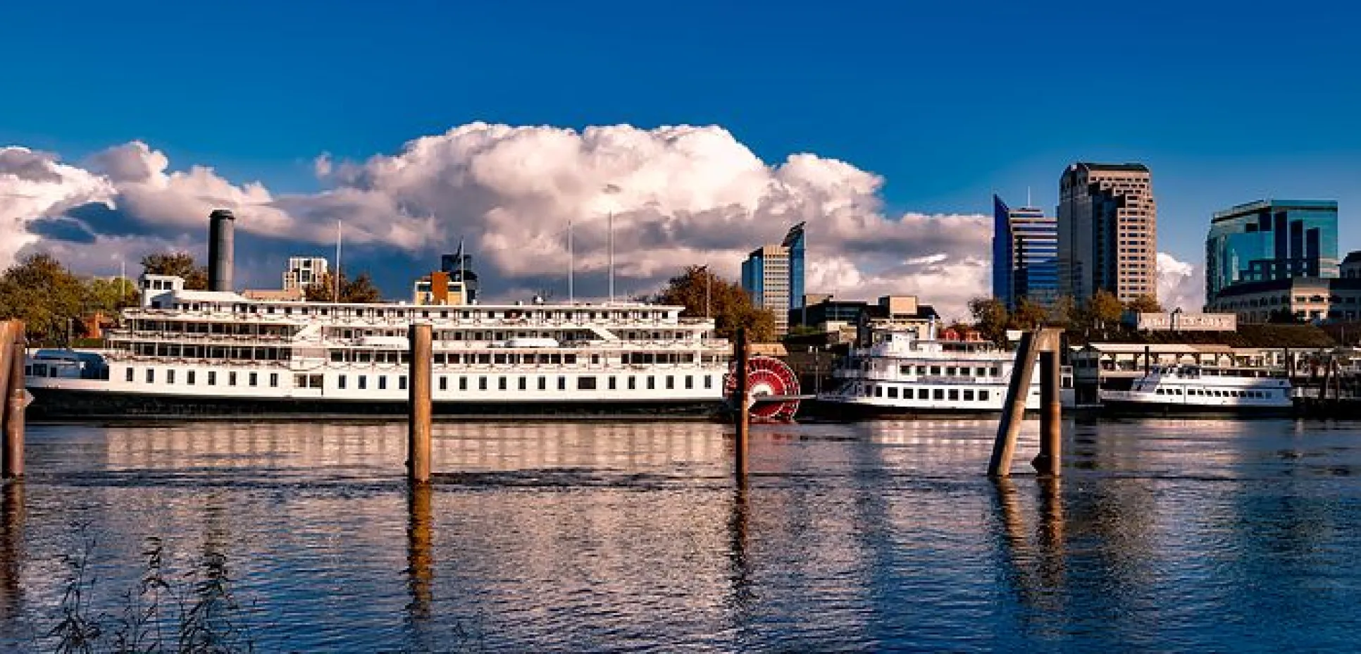 Sacramento skyline