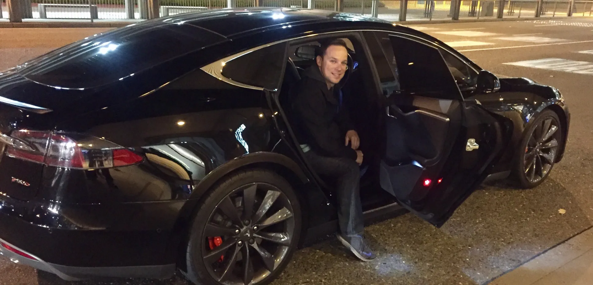 New Way to Ride in Style to the Airport and the Upcoming Portland Rose Festival