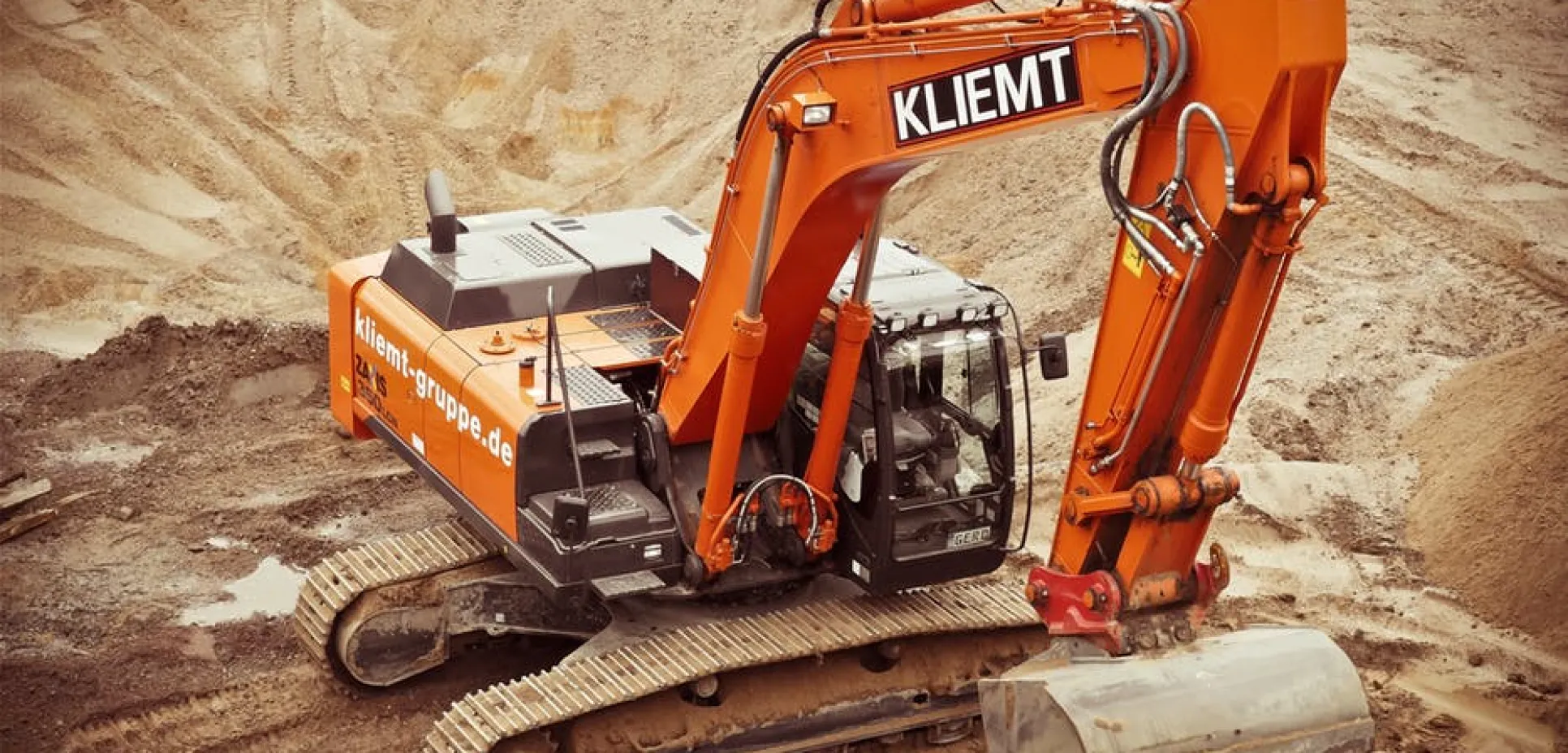 Excavators construction site build 162515