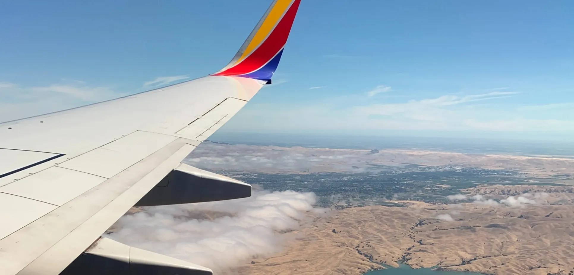 Southwest wing day flying