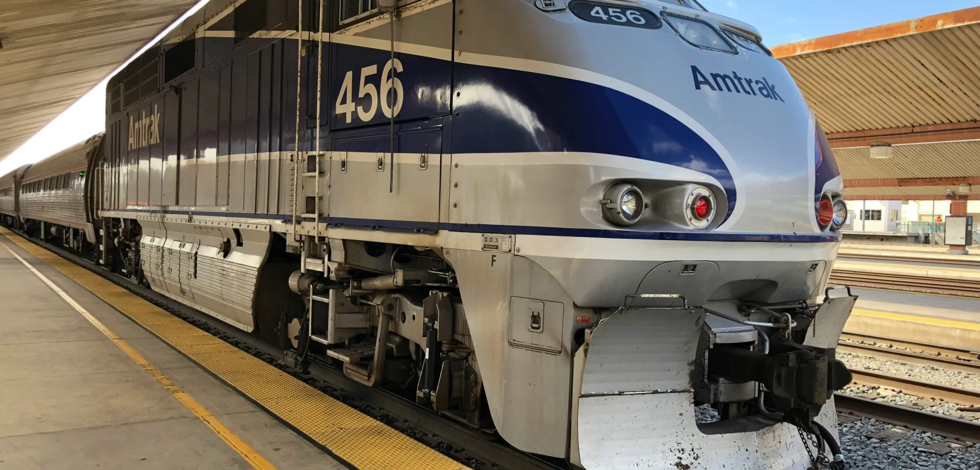 Amtrak in station