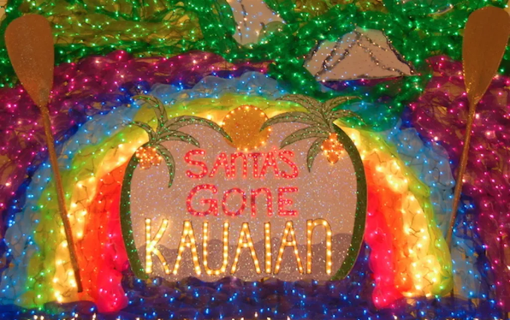 Santas gone kauaiian